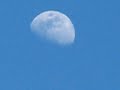 http://kaihu3.blog5.fc2.com/blog-entry-436.html
daytime moon above a small tunnel in the cliff.
amami-oshima yamato-village naon,kagoshima prefecture.