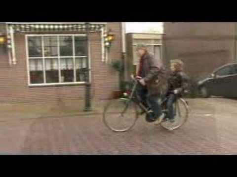 Mees  Opa mag ik iets vragen