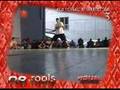 old school resurrection3_2006_day1_ battle35 Hause dance