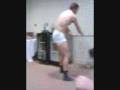videos de Threatening Dark Haired Man