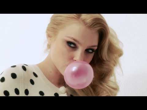 Now check out the behindthescenes look at the photo shoot Jessica Stam is 