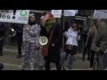 J'ai ajouté une vidéo YouTube à mes favoris. -- Action des Amis de la Terre devant l... http://youtu.be/KMYG7hhQGqU?a