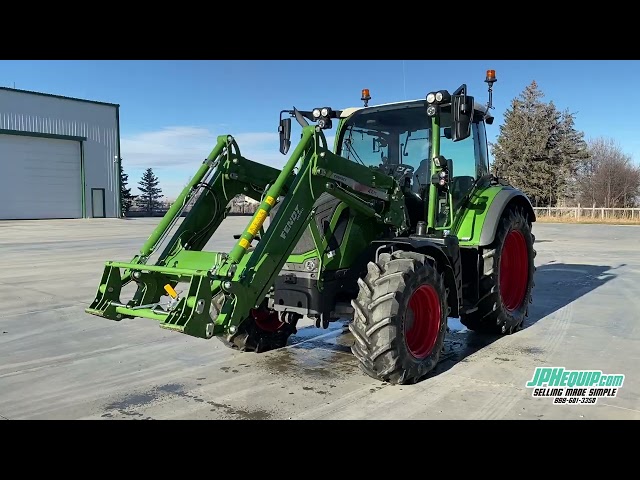 2022 Fendt 312 Vario Tractor 4WD with Compact Loader N/A in Farming Equipment in Regina
