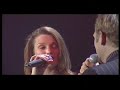 Een van Nadine se grootste treffers.The DVD can be bought internationally at kalahari.net Ek het die oorspronklike musiek video gekombineer met een van haar konsert optredes.  In hierdie konsert het Steve Hofmeyer in 'n duet saam met haar opgetree.