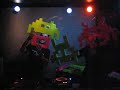 Dance dance!