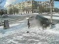 Вовремя отскочил