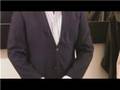 videos de How to Dress for Different Occasions : How to Dress for a Broadway Show