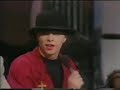 bassline boys - warbeat (live show)

fragment extracted from 'ciel, mon mardi! tv show about acid house and new beat.

ciel mon mardi was a television talk show hosted by christophe dechavanne and running on french television tf1 every tuesday from 1988 at 1992.

bassline boys est un groupe belge qui d�barque � la fin des ann�es 80 en pleines vagues new beat et t-shirts smiley. il sortent alors deux premiers singles, baby b et magouille. ces titres marchent essentiellement dans les rares clubs convertis � une house music encore naissante. le titre qui les fait vraiment conna�tre du grand public s'intitule on se calme !. en fait, le single sample christophe dechavanne d�clamant sa c�l�bre expression durant l'�mission ciel mon mardi, justement consacr� � la new beat et � l'acid house. il s'agit alors d'une petite vengeance, le pr�sentateur ayant quelque peu caricatur� le milieu techno de l'�poque.

http://glandouillage.over-blog.com/article-18772858-6.html