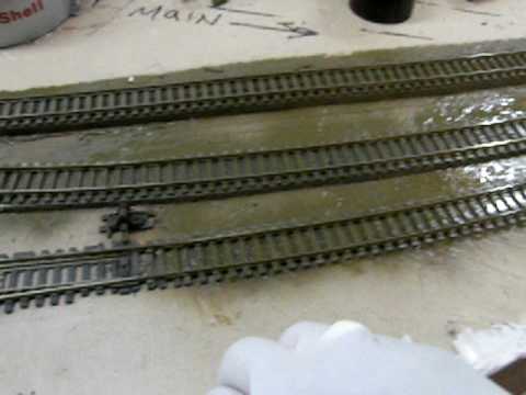 how to paint ho scale track