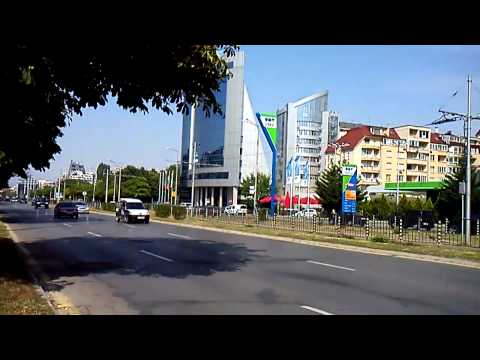 how to zoom camera on xperia neo l