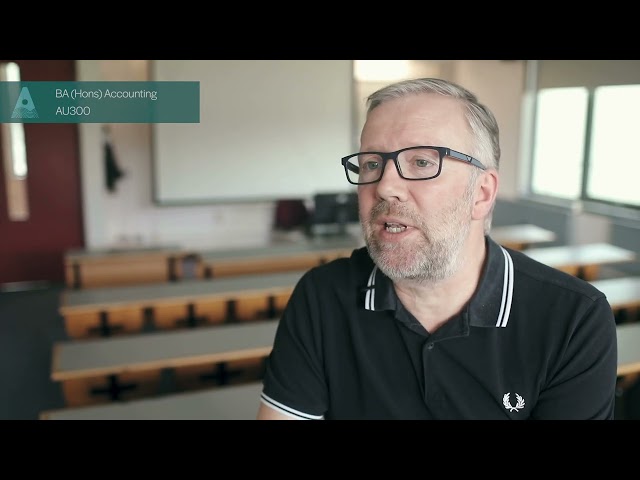 AU300 - Bachelor of Business (Hons) in Accounting