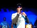 adoooooooooooooooro essa musica.. e o show deles � fora de serio !!! bom d+ ...