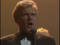 International 17 Jean Valjeans \"Les Mis�rables\"