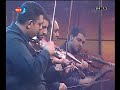 http://baglama.satelitci.de sitesinden daha kaliteli formatta videosunu indirebilirsiniz. Sürekli yenileri de eklenmekte...

Serkan Cagri Gündem Yayli Grubu Egilmez basin gibi Dünyanin türküsü baglama türkü locutus thm tavir selpe bozlak saz trt