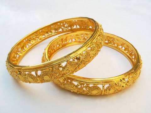 Pelli Sandadi Epi31, Pelli Peetika, Gold Bangles, 30 years back Gold Bangles, Jewellery Special Show, Old Designs, Pelli Sandadi Pellipetika, Marriage Wedding, Pelli Sandadi, Gold Necklace, Wedding Jewellery, Bridal Jewellery, Telugu, Tone Tone TV, TeluguOne TeluguOne TV, Local TV Maa TV ETV, Maa Music Tone Music, TV5 News ETV2 News, Tollywood Movies