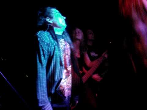 Pressure Wave - PRESSURE WAVE+ MACHETA, THE BONE COLLECTOR