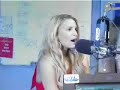 Jessica Simpson farting under the sheets. Jessica Simpson farting under the sheets.