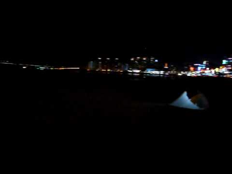 釜山廣安大橋的夜景   