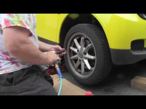 how to bleed smart car brakes
