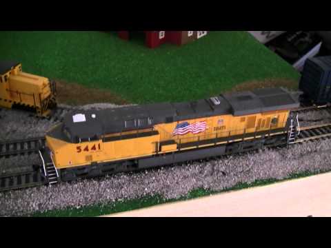 ES44AC - This is my full review of the Intermountain ES44AC.