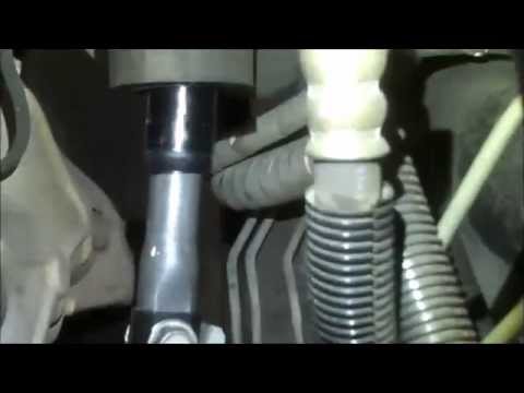 Sector shaft replacement Steering wheel clunk Fix Chevrolet Silverado 2500 HD 2003