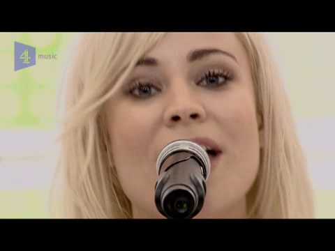Annie - Chewing Gum (live on Popworld)
