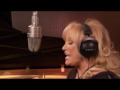 Loves-Gonna-Live