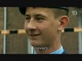 JVT3: De Cadettenschool: Cadet Pauwels geeft drill aan z\
