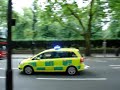 las rru in london
vauxhall zafira
siren : whelen / woodway (high pitch speaker)
near hyde park corner
london