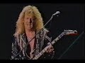 another piece of this awesome show. enjoy!
