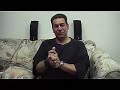 manualist plays james bond 007 theme - on his hands!