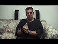 manualist plays james bond 007 theme - on his hands!