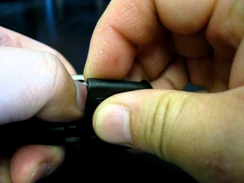 Replacing the batteries in your Mercedes-Benz switchblade style key MY 1992-2003