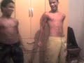 (Eu)Junnyorfsa e meu irm�o Yvenson dan�ando o creuu!!!