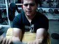 omar de mexicali dandole bicep