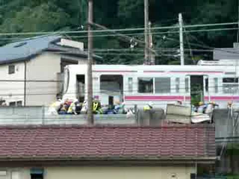 京王線　人力移動