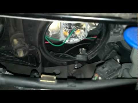How to Replace a Volvo S80 2003 Low Beam Bulb