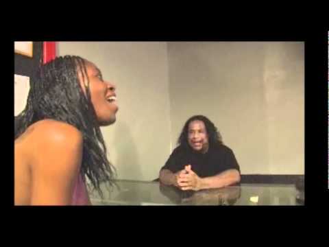 CHOCMAMI MOMENTS -