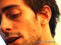 finir l'ann�e avec les douceurs de cocoon, en commencer une nouvelle avec la douceur des m�lodies sucr�es et jamais �coeurantes de ce duo. les chansons de cocoon me rappellent ces sucettes qui en leur coeur recelaient une friandise petillante, acidul�e qui claquaient sur le palais. ici les paroles peuvent se montrer noires, tr�s noires... un m�lange des saveurs comme on les aime. comme l'ann�e 2008 va nous en reserver, on l'esp�re, � nous tous, � vous tous...

bonne ann�e de la part de tout l'�quipage du cargo...

www.myspace.com/listentococoon

www.lecargo.org