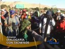 en arequipa, el presidente de la corte suprema de justicia, francisco távara, restó importancia al conflicto social de tacna e indicó que existen grupos extremistas que buscan el fracaso del foro apec 2008 a desarrollarse en el perú. según el presidente del poder judicial, francisco távara, el conflicto que se vive en tacna no se debería al pedido de distribución equitativa del canon minero, sino a la intención de grupos extremistas que buscan el fracaso rotundo de la cumbre del foro apec 2008. el magistrado anunció, además, que buscaría el diálogo con los dirigentes de la ciudad heroica para terminar el conflicto que los agobia. no obstante, instó a los gremios a desbloquear las carreteras si demandan soluciones inmediatas y atribuyó a grupos políticos son responsables de sucesos desatados en tacna. francisco távara córdova llegó a la ciudad blanca para participar del segundo congreso nacional de magistrados, evento que contó con la asistencia de más de trescientas personas.