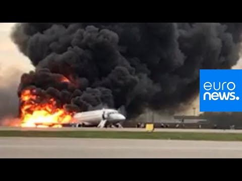 Russland: 41 Tote bei Flugzeugunglück in Moskau