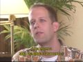 pete docter, director de pixar animation studio (monsters inc., up), fue el encargado de traducir el incre�ble castillo vagabundo al ingl�s. en este video ha...