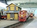 sp daylight passenger train in 1/29 scale with alco pa-1/pb-1/pa-1 locomotives on indoor track of peter cole, 2008 perth, western australia amra model train show (01)