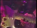screaming jets performing the cover 'shivers' on live & sweaty in 1992. you have to love the jets' very 'plugged' version of the song. a great performance by all but especially dave.
