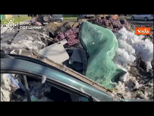 Guerra Ucraina, drone russo su un mercato nella regione di Odessa. Due vittime