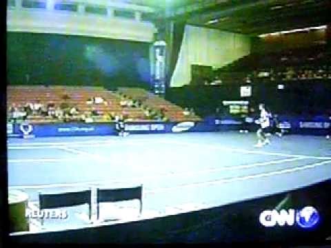 Goran Ivanisevic runs out of rackets!