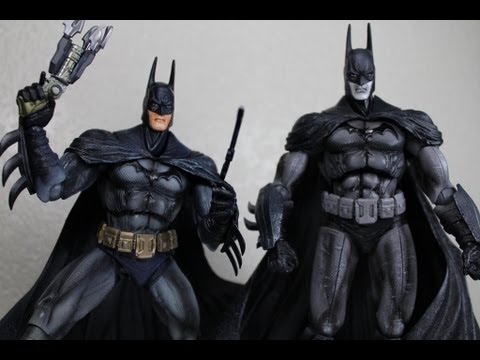 Batman Arkham Asylum Play Arts Kai Batman & Black & White SDCC 2012 Exclusive Review