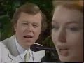 Oasis/ Mary Hopkin Who Knows