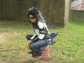 Bill Kaulitz fährt Pferd xD