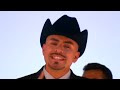 Andres Marquez \"El Macizo\" \"Mas Que Amigos\" Andres Marquez \"El Macizo\" \"Mas Que Amigos\"